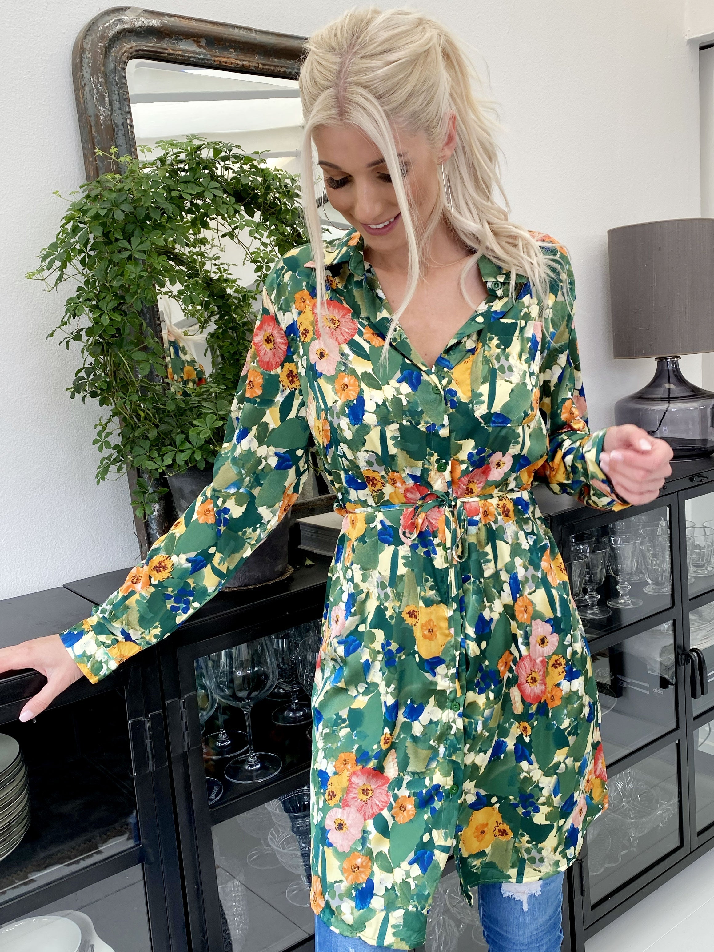 Marietia - Skjortklänning i silkeslook med blommigt tryck - Green